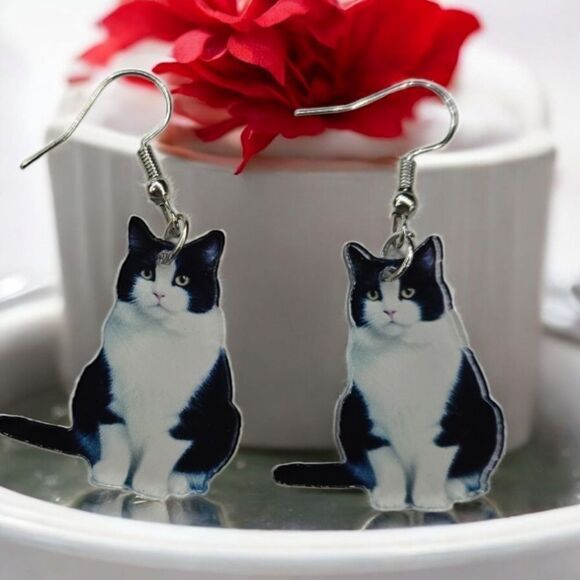 Black Tuxedo Cat 🐈‍⬛ Earrings Gothic Dangle Shiny Acrylic Tux Kitty Cute Gift - Picture 6 of 8
